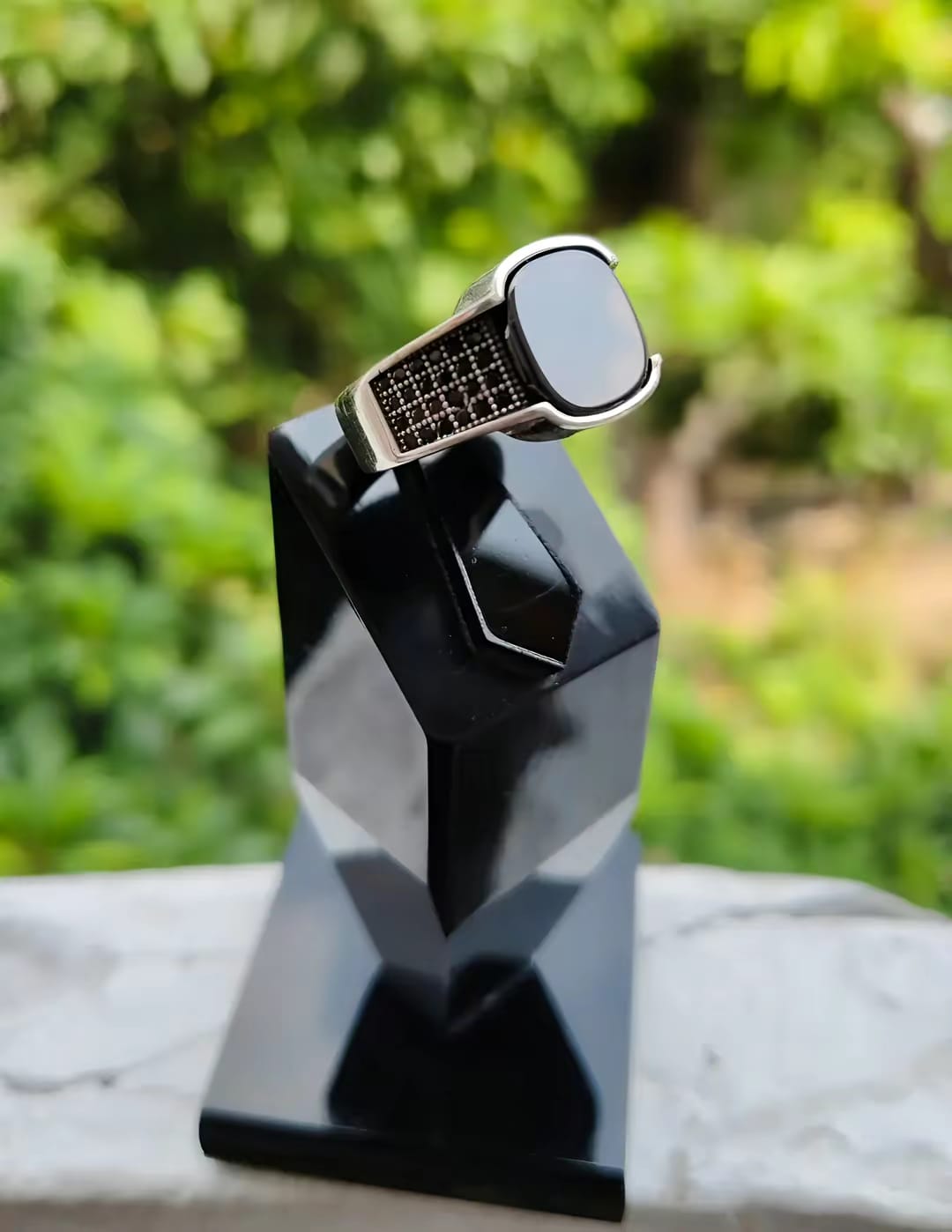 Black gem gents Italian ring